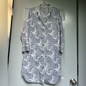 Haven well within Organic Cotton Sleep floral gray shirt Size Medium